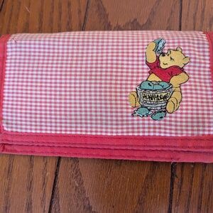 Vintage Winnie The Pooh Red Checked Wallet w/Embroidered Patch Multi Compartment